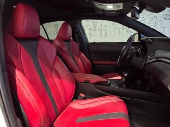 Photo 14 du bon plan LEXUS UX 250h 4WD F SPORT Executive MY19 occasion à 26990 €