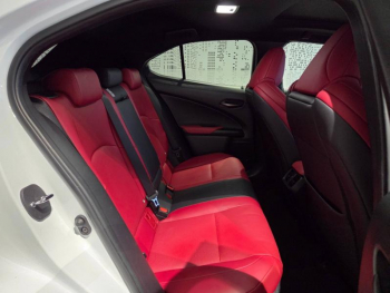 Photo 15 du bon plan LEXUS UX 250h 4WD F SPORT Executive MY19 occasion à 26990 €