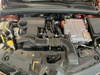 Photo 17 du bon plan RENAULT Clio 1.6 E-Tech hybride 145ch Techno occasion à 22490 €