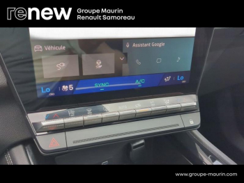 Photo 16 du bon plan RENAULT Austral 1.2 E-Tech full hybrid 200ch Techno occasion à 40490 €