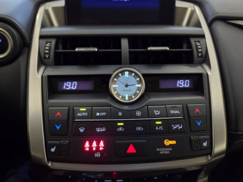 Photo 7 du bon plan LEXUS NX 300h 2WD Sport Edition occasion à 28490 €