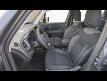 Photo 9 du bon plan JEEP Renegade 1.5 Turbo T4 130ch MHEV Longitude BVR7 occasion à 21990 €