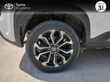 Photo 16 du bon plan TOYOTA Yaris Cross 116h Design AWD Pack Cargo occasion à 23990 €