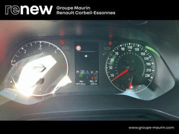 Photo 16 du bon plan RENAULT Captur 1.5 Blue dCi 115ch Business occasion à 12990 €