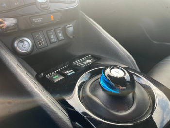 Photo 17 du bon plan NISSAN Leaf 150ch 40kWh N-Connecta 21.5 occasion à 15900 €