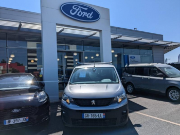 Photo 2 du bon plan PEUGEOT Partner XL 950kg BlueHDi 130ch S&S EAT8 Pack Premium Connect occasion à 25290 €