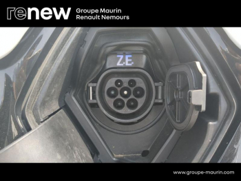Photo 9 du bon plan RENAULT Zoe Life charge normale R90 MY19 occasion à 7490 €