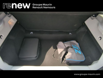 Photo 10 du bon plan RENAULT Zoe Life charge normale R90 MY19 occasion à 7490 €