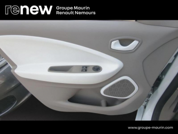 Photo 18 du bon plan RENAULT Zoe Life charge normale R90 MY19 occasion à 7490 €
