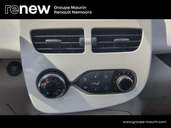 Photo 27 du bon plan RENAULT Zoe Life charge normale R90 MY19 occasion à 7490 €