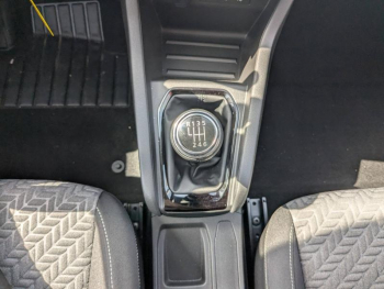 Photo 18 du bon plan RENAULT Clio 1.0 TCe 100ch Evolution GPL occasion à 16199 €