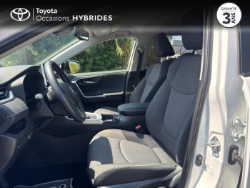 Photo 11 du bon plan TOYOTA RAV4 2.5 Hybride 218ch Dynamic 2WD MY22 occasion à 30990 €