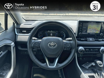 Photo 13 du bon plan TOYOTA RAV4 2.5 Hybride 218ch Dynamic 2WD MY22 occasion à 30990 €