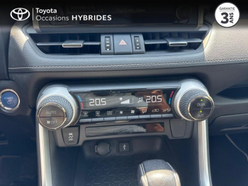 Photo 20 du bon plan TOYOTA RAV4 2.5 Hybride 218ch Dynamic 2WD MY22 occasion à 30990 €