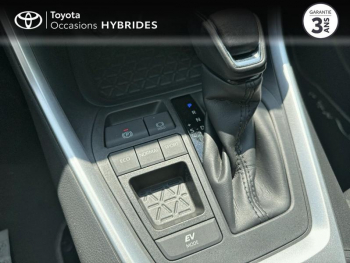 Photo 21 du bon plan TOYOTA RAV4 2.5 Hybride 218ch Dynamic 2WD MY22 occasion à 30990 €