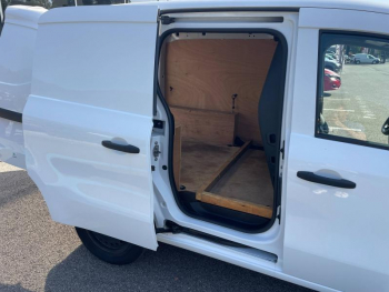 Photo 16 du bon plan NISSAN TOWNSTAR L1 Tce 130 Acenta occasion à 14490 €