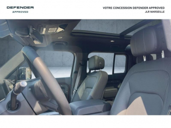 Photo 7 du bon plan LAND-ROVER Defender 110 2.0 P300e Sedona Edition occasion à 108990 €