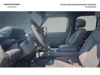 Photo 8 du bon plan LAND-ROVER Defender 110 2.0 P300e Sedona Edition occasion à 108990 €