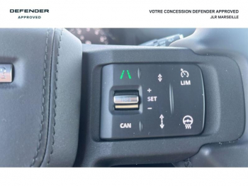 Photo 28 du bon plan LAND-ROVER Defender 110 2.0 P300e Sedona Edition occasion à 108990 €