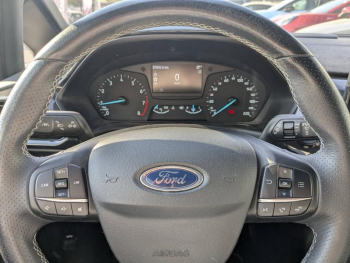Photo 16 du bon plan FORD Fiesta 1.0 EcoBoost 100ch Stop&Start ST-Line 3p occasion à 12453 €