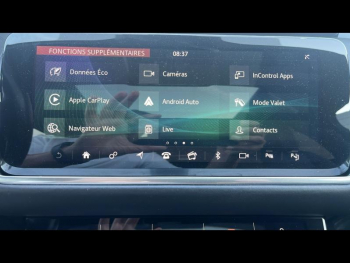 Photo 18 du bon plan LAND-ROVER Range Rover Velar 3.0D V6 300ch R-Dynamic HSE AWD BVA occasion à 44490 €
