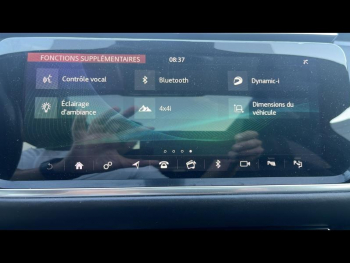 Photo 19 du bon plan LAND-ROVER Range Rover Velar 3.0D V6 300ch R-Dynamic HSE AWD BVA occasion à 44490 €