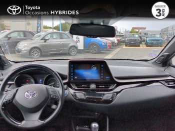 Photo 8 du bon plan TOYOTA C-HR 122h Graphic 2WD E-CVT RC18 occasion à 18900 €