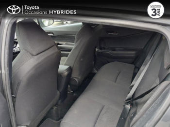 Photo 12 du bon plan TOYOTA C-HR 122h Graphic 2WD E-CVT RC18 occasion à 18900 €