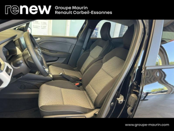 Photo 12 du bon plan RENAULT Clio 1.6 E-Tech hybride 145ch Evolution occasion à 19990 €