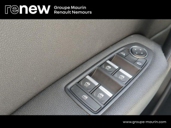 Photo 21 du bon plan RENAULT Captur 1.6 E-Tech hybride 145ch Techno Fast Track occasion à 20990 €