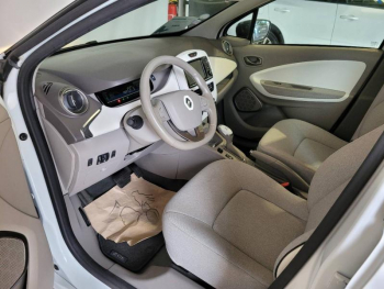 Photo 5 du bon plan RENAULT Zoe Zen charge normale R90 MY19 occasion à 8490 €