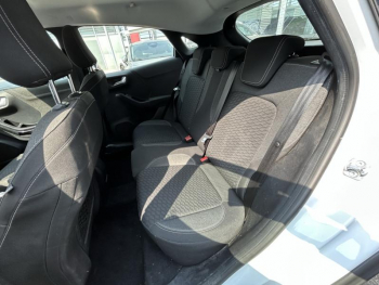 Photo 17 du bon plan FORD Puma 1.0 Flexifuel 125ch S&S mHEV Titanium occasion à 17590 €