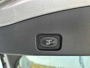 Photo 20 du bon plan FORD Mondeo 2.0 EcoBlue 150ch Titanium BVA 5p occasion à 19200 €