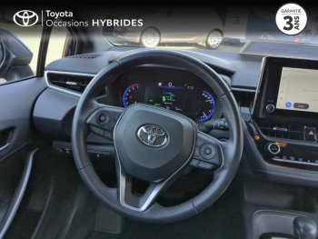 Photo 9 du bon plan TOYOTA Corolla 122h Design MY22 occasion à 22450 €