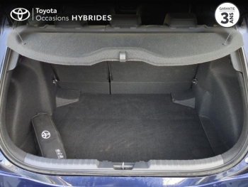 Photo 10 du bon plan TOYOTA Corolla 122h Design MY22 occasion à 22450 €