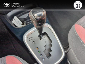 Photo 21 du bon plan TOYOTA Yaris HSD 100h Collection 5p occasion à 14980 €