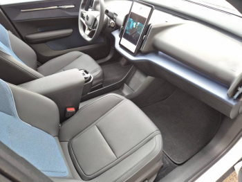 Photo 18 du bon plan VOLVO EX30 Single Extended Range 272ch Ultra occasion à 33890 €