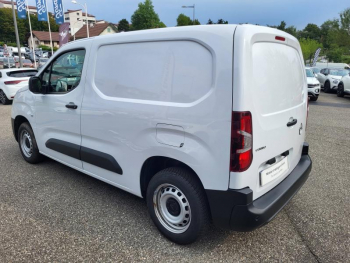 Photo 2 du bon plan OPEL Combo Cargo VUL M 650kg BlueHDi 100ch S&S occasion à 17990 €