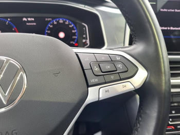 Photo 24 du bon plan VOLKSWAGEN T-Roc 1.5 TSI EVO 150ch Style Exclusive DSG7 occasion à 28490 €
