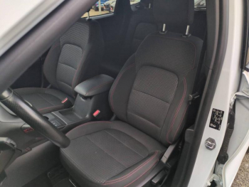 Photo 16 du bon plan FORD Kuga 2.5 Duratec 190ch FHEV E85 ST-Line BVA occasion à 27990 €