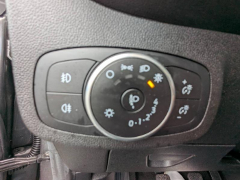 Photo 12 du bon plan FORD Fiesta 1.1 85ch Trend 5p Euro6.2 occasion à 11490 €