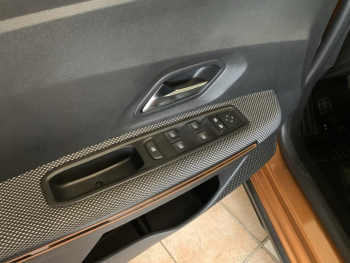 Photo 8 du bon plan DACIA Sandero 1.0 TCe 90ch Stepway Confort -22 occasion à 14490 €