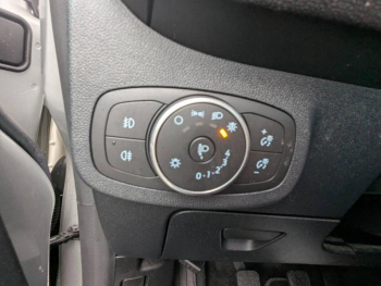 Photo 13 du bon plan FORD Fiesta 1.0 EcoBoost 125ch mHEV Titanium 5p occasion à 13930 €