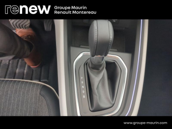 Photo 22 du bon plan RENAULT Clio 1.6 E-Tech hybride 145ch Techno occasion à 19490 €
