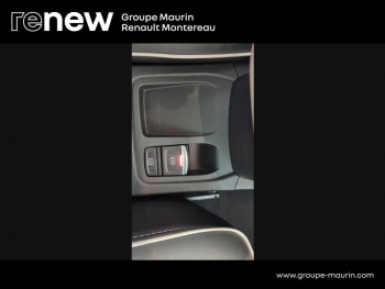 Photo 24 du bon plan RENAULT Clio 1.6 E-Tech hybride 145ch Techno occasion à 19490 €