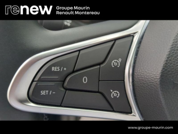 Photo 49 du bon plan RENAULT Clio 1.6 E-Tech hybride 145ch Techno occasion à 19490 €