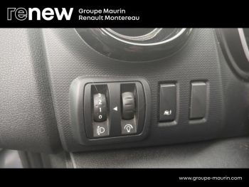 Photo 12 du bon plan RENAULT Trafic Fg VUL L1H1 1000 2.0 dCi 120ch Grand Confort E6 occasion à 14900 €