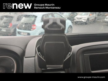 Photo 17 du bon plan RENAULT Trafic Fg VUL L1H1 1000 2.0 dCi 120ch Grand Confort E6 occasion à 14900 €