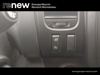 Photo 18 du bon plan RENAULT Trafic Fg VUL L1H1 1000 2.0 dCi 120ch Grand Confort E6 occasion à 14900 €