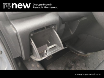 Photo 24 du bon plan RENAULT Trafic Fg VUL L1H1 1000 2.0 dCi 120ch Grand Confort E6 occasion à 14900 €